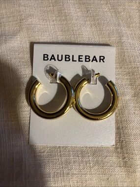 Baublerbar earrings
